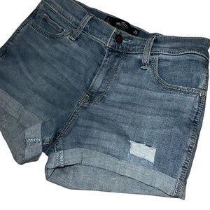Hollister Jean Shorts Medium Wash Size 26/3